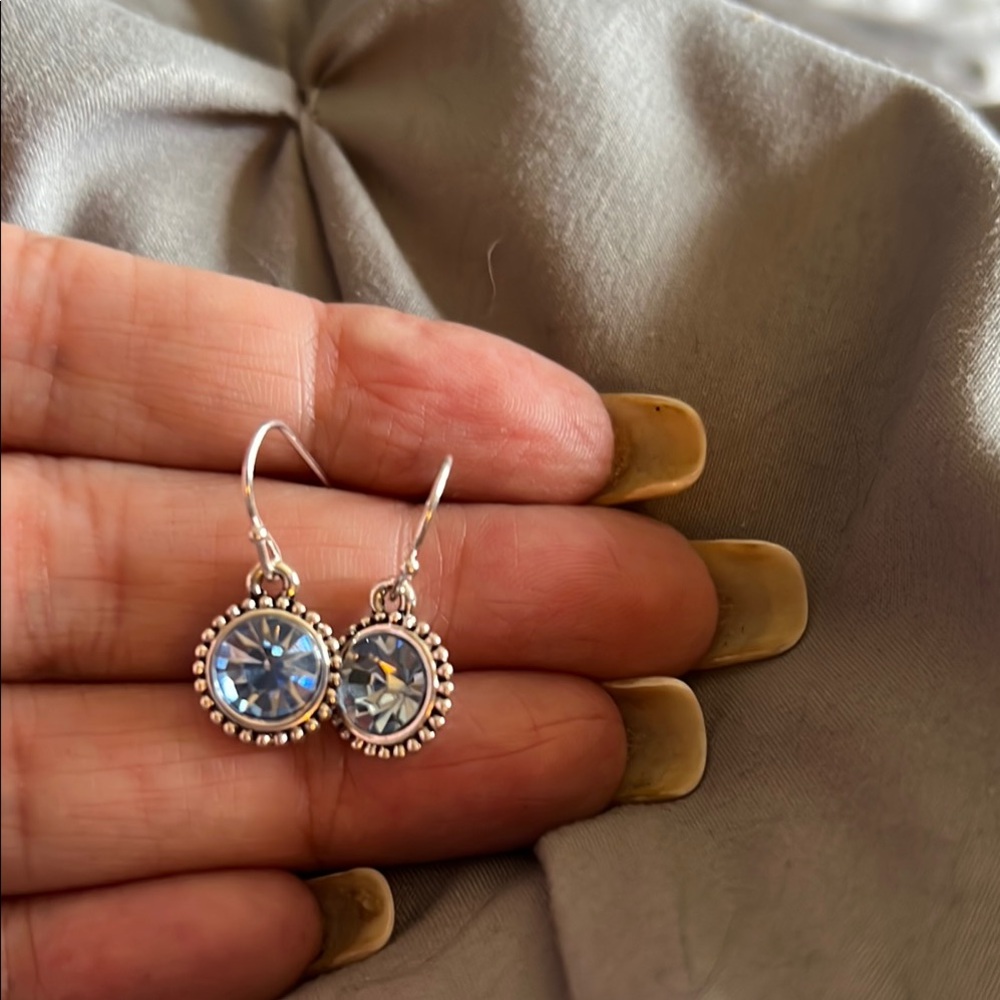 Silver Crystal Earrings with Intricate Design made with Swarofski crystals J-216 - Picture 2 of 3